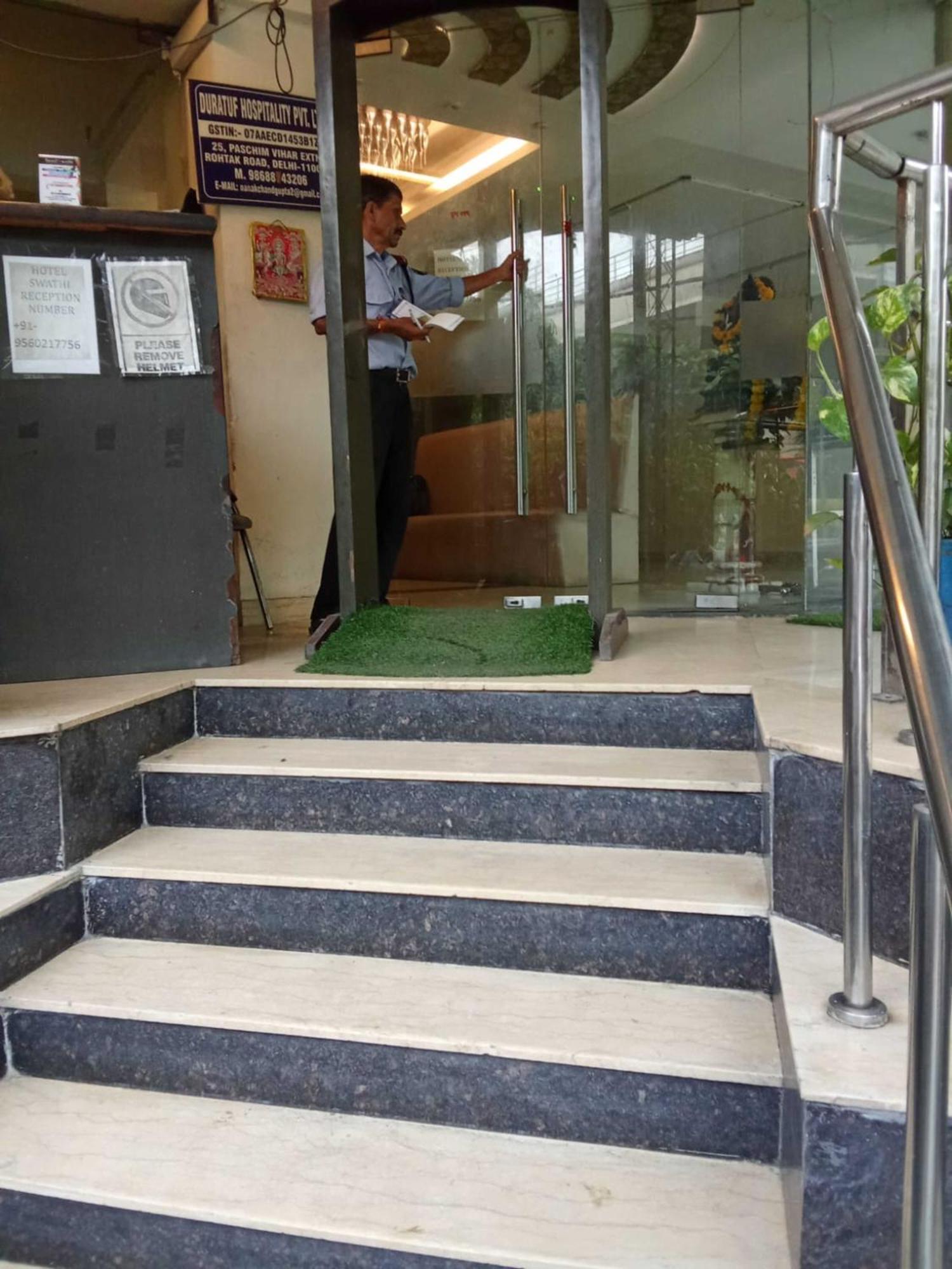Hotel Paschim Vihar Delhi  Exterior foto